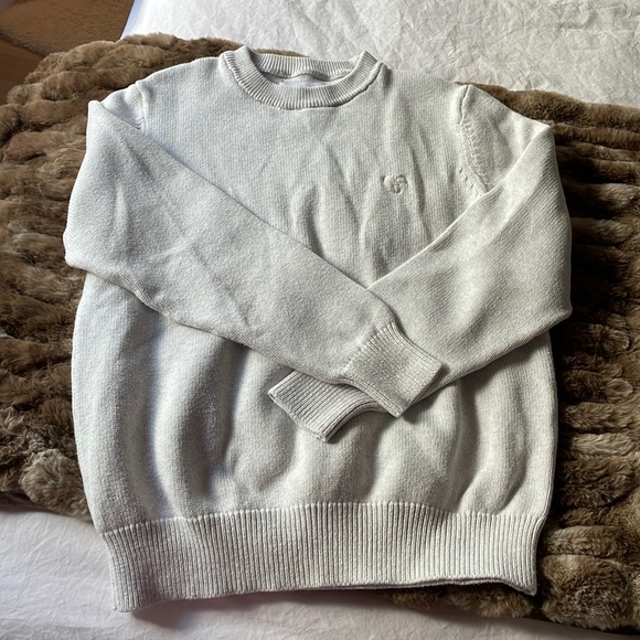 TNA Sweaters - Aritzia TNA pullover crew neck